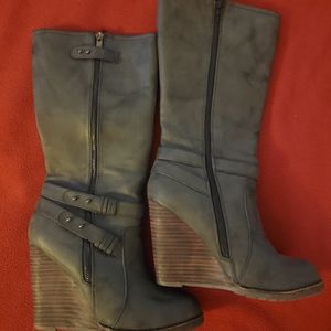 Women's Wedge Boots shoe size 7.5